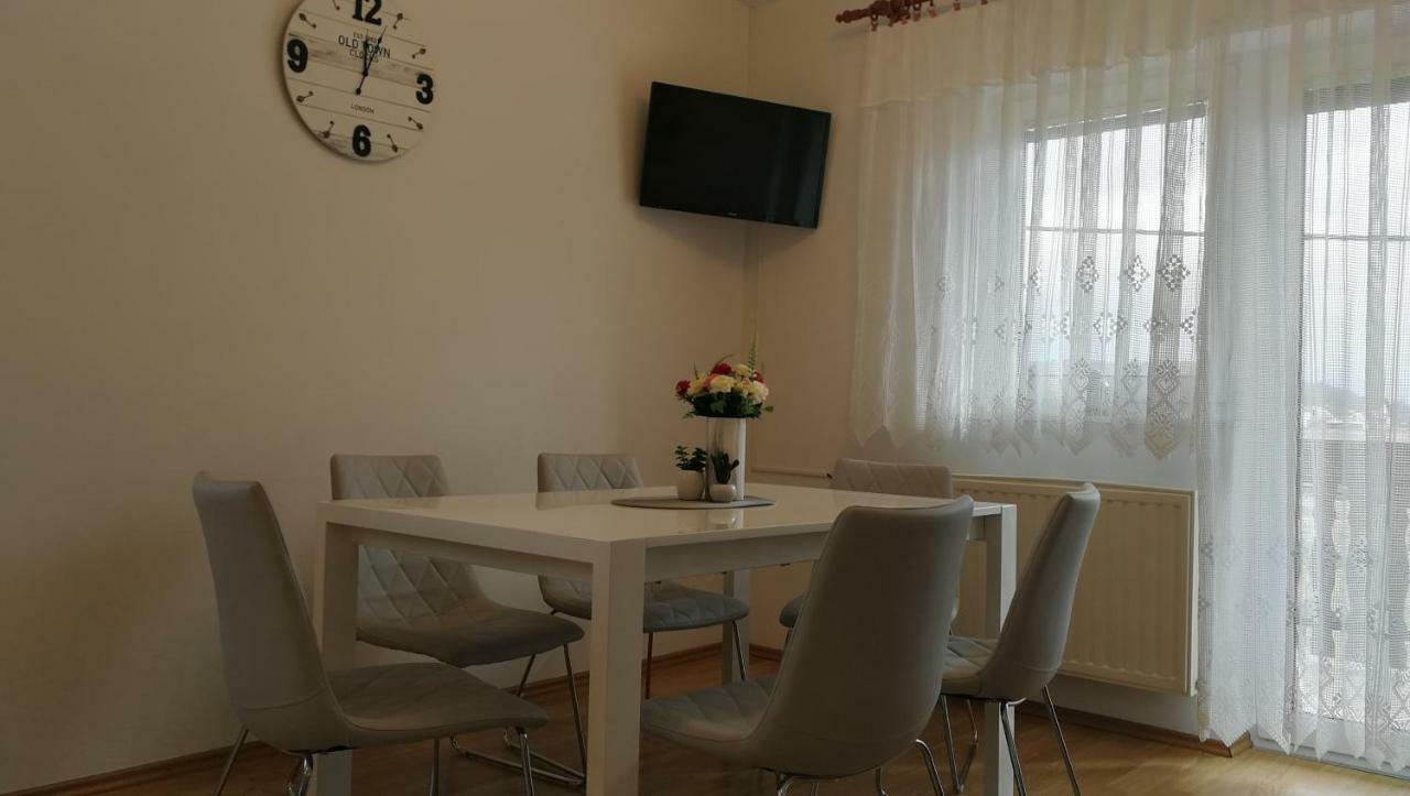 Barbara Apartment Otocac Bagian luar foto